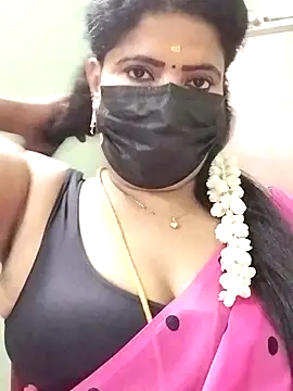 Snapshot of abinaya26 chatting on June 1, 2026, 6:20 pm abinaya26 online show from June 1, 2026, 6:20 pm