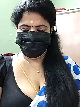 Snapshot of abinaya26 chatting on June 5, 2026, 6:57 pm abinaya26 online show from June 5, 2026, 6:57 pm