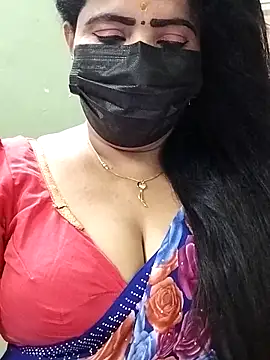 Snapshot of abinaya26 chatting on June 11, 2026, 4:38 pm abinaya26 online show from June 11, 2026, 4:38 pm