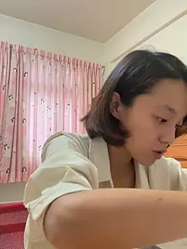 ladypaggy online show from December 20, 2025, 7:59 am