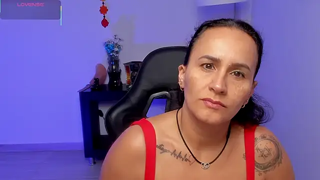 Sara Charmy online show from June 8, 2026, 11:10 am