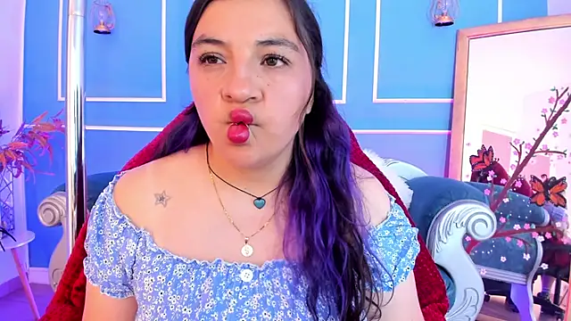 TaraTaylorr online show from May 2, 2026, 3:11 am