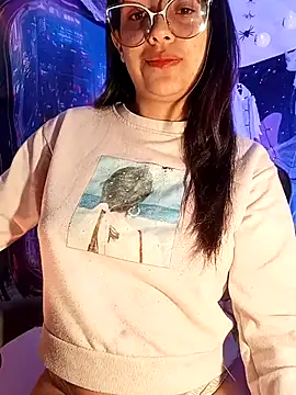 Snapshot of MiaStarts chatting on October 10, 2025, 9:08 am MiaStarts online show from October 10, 2025, 9:08 am