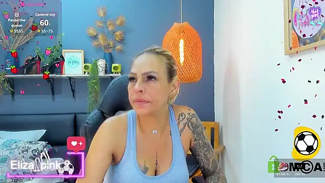 Snapshot of yessila_parker chatting on June 18, 2026, 8:58 am yessila parker online show from June 18, 2026, 8:58 am