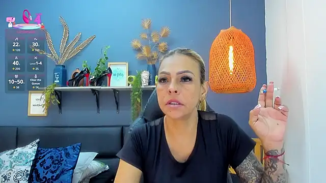 Snapshot of yessila_parker chatting on July 1, 2026, 9:00 am yessila parker online show from July 1, 2026, 9:00 am