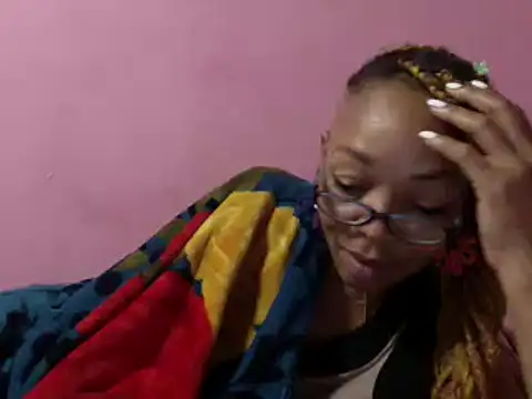 Ladyzee25 online show from January 9, 2026, 3:53 am