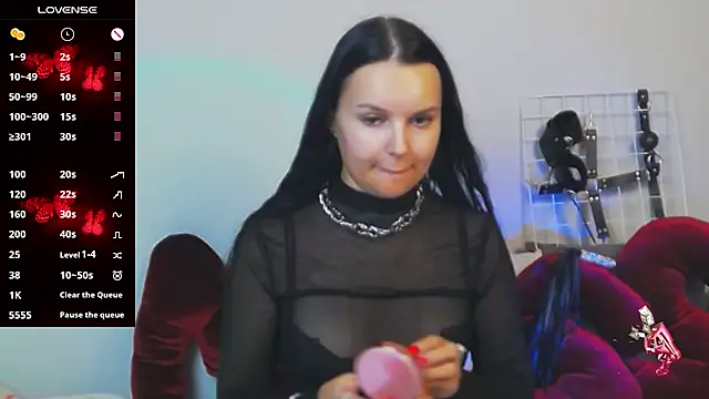 Snapshot of Miss_Vic chatting on October 14, 2025, 3:46 pm Miss Vic online show from October 14, 2025, 3:46 pm