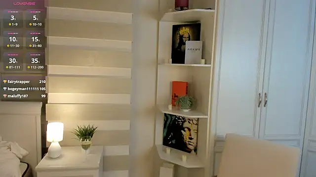 AmityDilley online show from March 18, 2025, 6:57 am