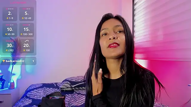 Fernanda liie  online show from April 25, 2026, 7:11 pm