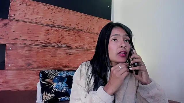 Fernanda liie  online show from July 29, 2026, 1:20 pm