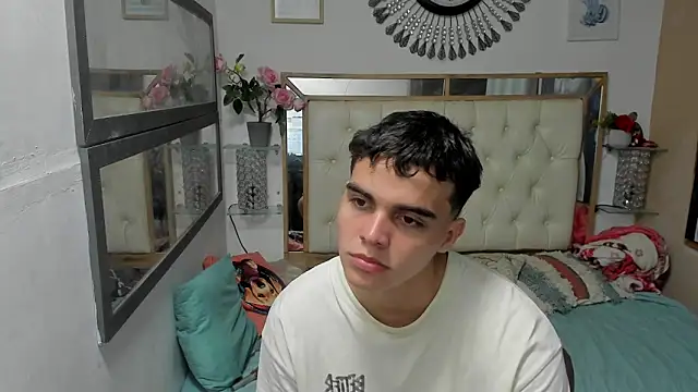 heiker  online show from October 28, 2025, 2:59 am