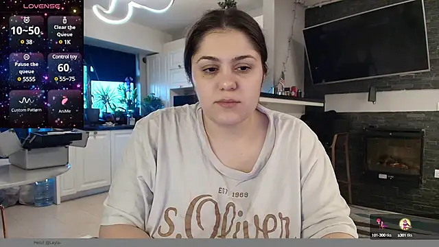 Snapshot of Layla- chatting on January 23, 2025, 10:11 am Layla- online show from January 23, 2025, 10:11 am