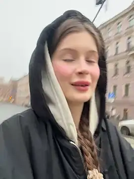 melicious  online show from March 6, 2025, 12:52 pm