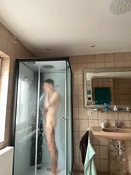 xy monkeyBigCock online show from September 23, 2025, 8:17 am