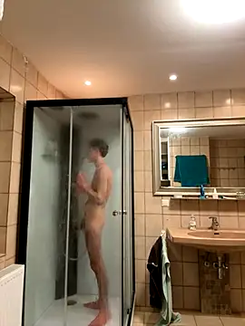 xy monkeyBigCock online show from October 4, 2025, 11:25 pm