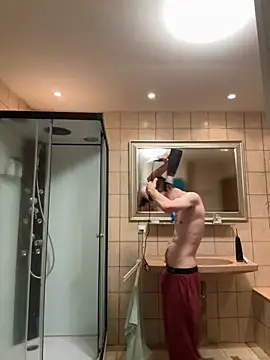 xy monkeyBigCock online show from October 13, 2025, 10:32 pm