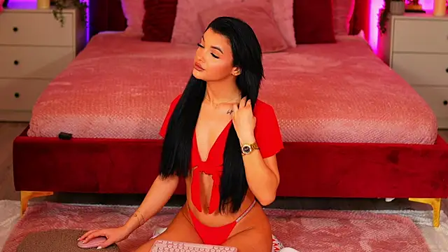 SabrinaSky online show from May 14, 2026, 5:09 pm