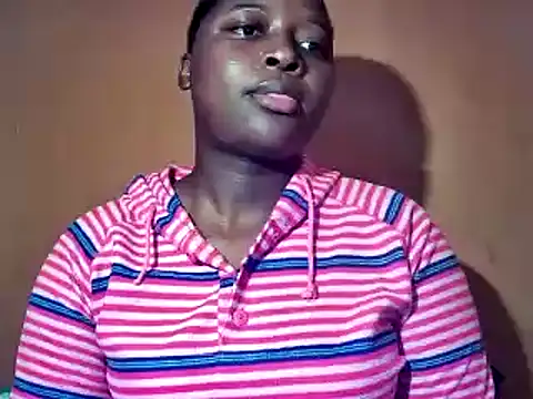 Snapshot of sexyhips2001 chatting on October 20, 2025, 7:36 pm sexyhips2001 online show from October 20, 2025, 7:36 pm