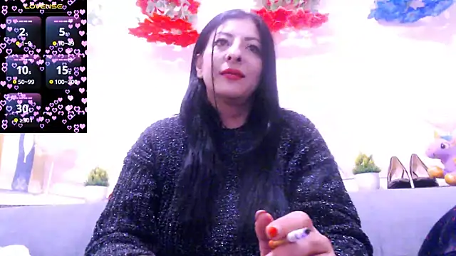 Snapshot of Alina_eve chatting on November 1, 2025, 9:55 am Alina eve online show from November 1, 2025, 9:55 am