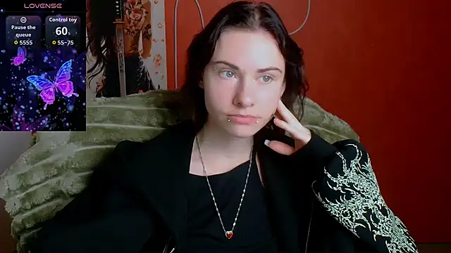 Snapshot of Fiona_Night chatting on May 17, 2026, 11:28 am Fiona Night online show from May 17, 2026, 11:28 am