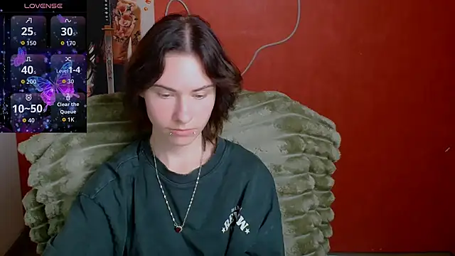 Snapshot of Fiona_Night chatting on May 18, 2026, 11:38 am Fiona Night online show from May 18, 2026, 11:38 am