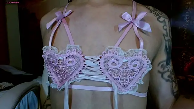 Gabi Prince online show from October 15, 2025, 7:36 pm