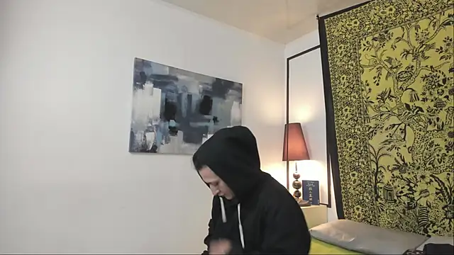 Snapshot of Aria_and_orien chatting on November 27, 2025, 11:12 am Aria and orien online show from November 27, 2025, 11:12 am