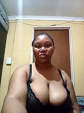 Snapshot of JuicyMilkyTizzy chatting on March 31, 2026, 7:42 am JuicyMilkyTizzy online show from March 31, 2026, 7:42 am
