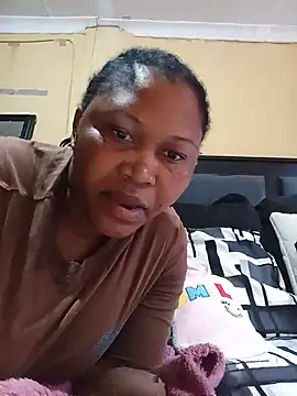 Snapshot of JuicyMilkyTizzy chatting on June 26, 2026, 7:35 am JuicyMilkyTizzy online show from June 26, 2026, 7:35 am