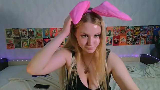 Beatrice 7 online show from March 8, 2025, 3:56 pm