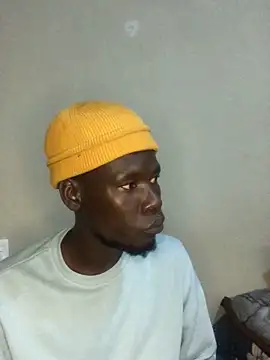 Snapshot of menzix96 chatting on October 9, 2025, 4:38 pm menzix96 online show from October 9, 2025, 4:38 pm