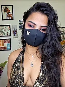 Snapshot of Noor-Bold chatting on December 17, 2025, 1:44 am Noor-Bold online show from December 17, 2025, 1:44 am