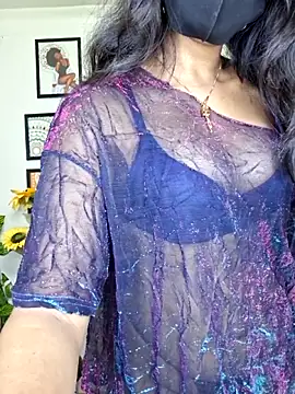 Snapshot of Noor-Bold chatting on December 20, 2025, 12:51 am Noor-Bold online show from December 20, 2025, 12:51 am