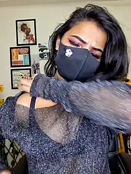 Snapshot of Noor-Bold chatting on December 23, 2025, 3:26 am Noor-Bold online show from December 23, 2025, 3:26 am