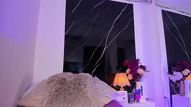 ArianaaGrace online show from February 6, 2026, 7:50 pm