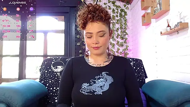 LiraSonnett online show from March 16, 2026, 9:30 pm