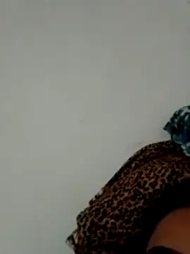 Ehilyn online show from November 15, 2025, 7:54 pm