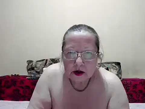 Snapshot of SingleMILF chatting on February 18, 2025, 2:16 pm SingleMILF online show from February 18, 2025, 2:16 pm