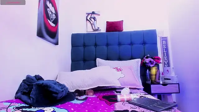 Snapshot of Aitana_star1 chatting on November 21, 2025, 8:02 am Aitana star1 online show from November 21, 2025, 8:02 am