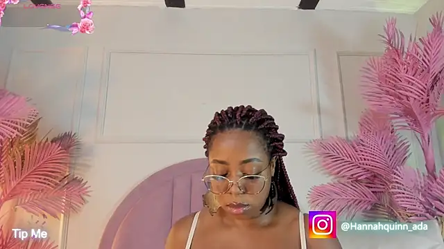 Hanaahquinn online show from April 25, 2026, 11:57 am