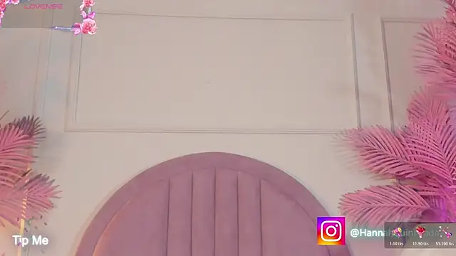 Hanaahquinn online show from April 29, 2026, 11:47 am