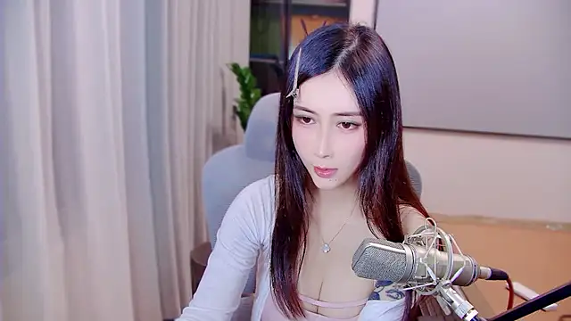 Snapshot of Stars-s chatting on September 25, 2025, 12:53 pm Stars-s online show from September 25, 2025, 12:53 pm