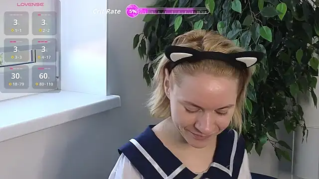 Snapshot of EmmaGallen chatting on October 3, 2025, 8:00 am EmmaGallen online show from October 3, 2025, 8:00 am