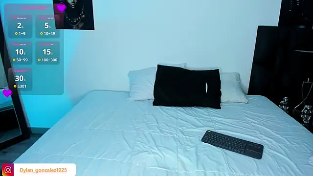 Dylan Turnerr online show from July 15, 2026, 6:40 am