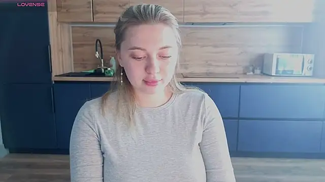 christie luv online show from March 11, 2026, 12:55 pm