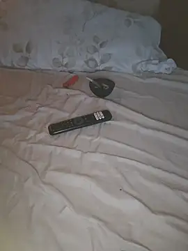 parejade225xh online show from July 12, 2026, 9:28 pm
