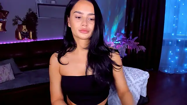 DanaSincere online show from May 4, 2026, 3:57 am