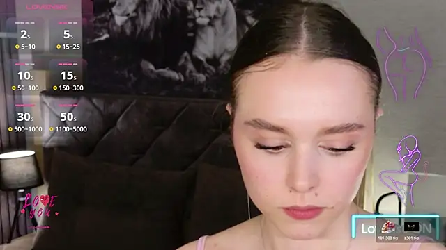 EmelyMason online show from April 24, 2026, 6:16 am