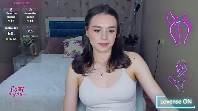 EmelyMason online show from April 29, 2026, 5:00 am
