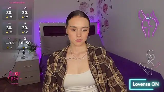 EmelyMason online show from May 3, 2026, 7:36 am